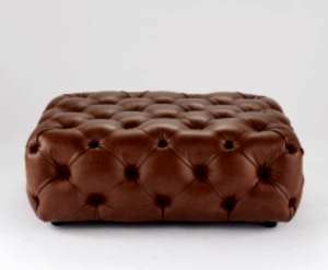 Sophie chesterfield Foot stool front